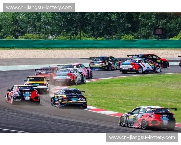 激情引擎，速度之巅——全面解析赛车比赛直播的魅力与未来